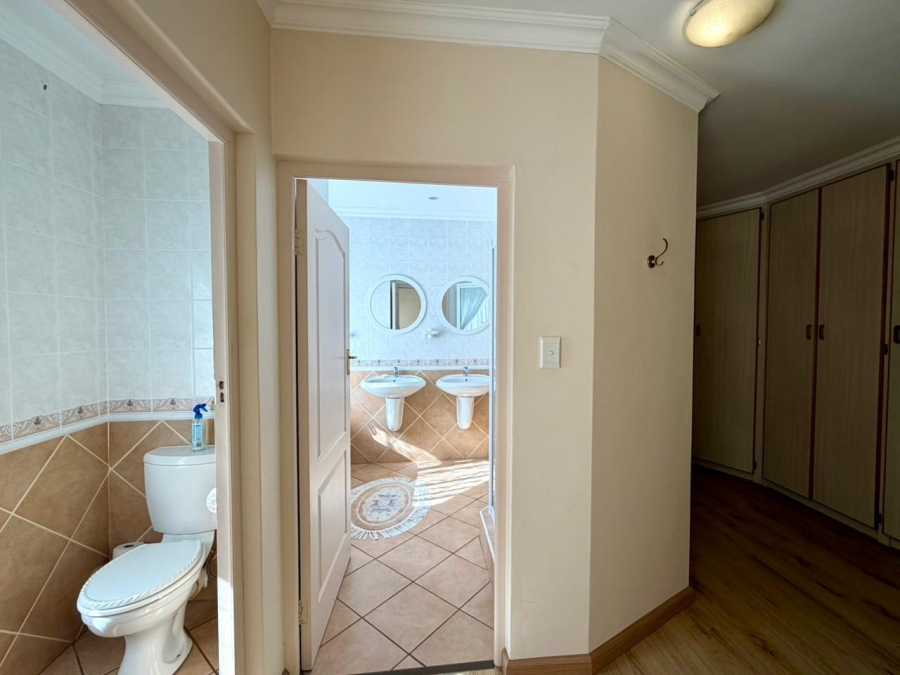3 Bedroom Property for Sale in Dana Bay Western Cape